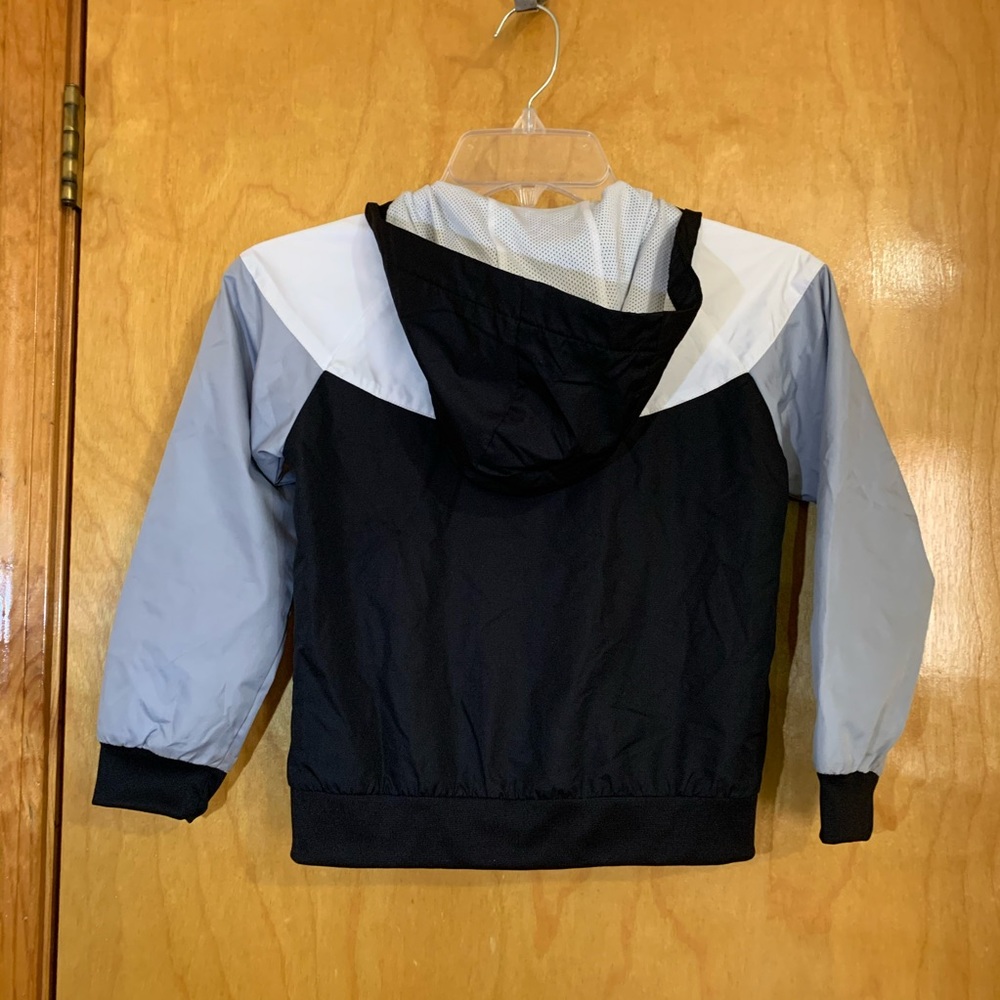 Kids Nike Windbreaker - Picture 6 of 7